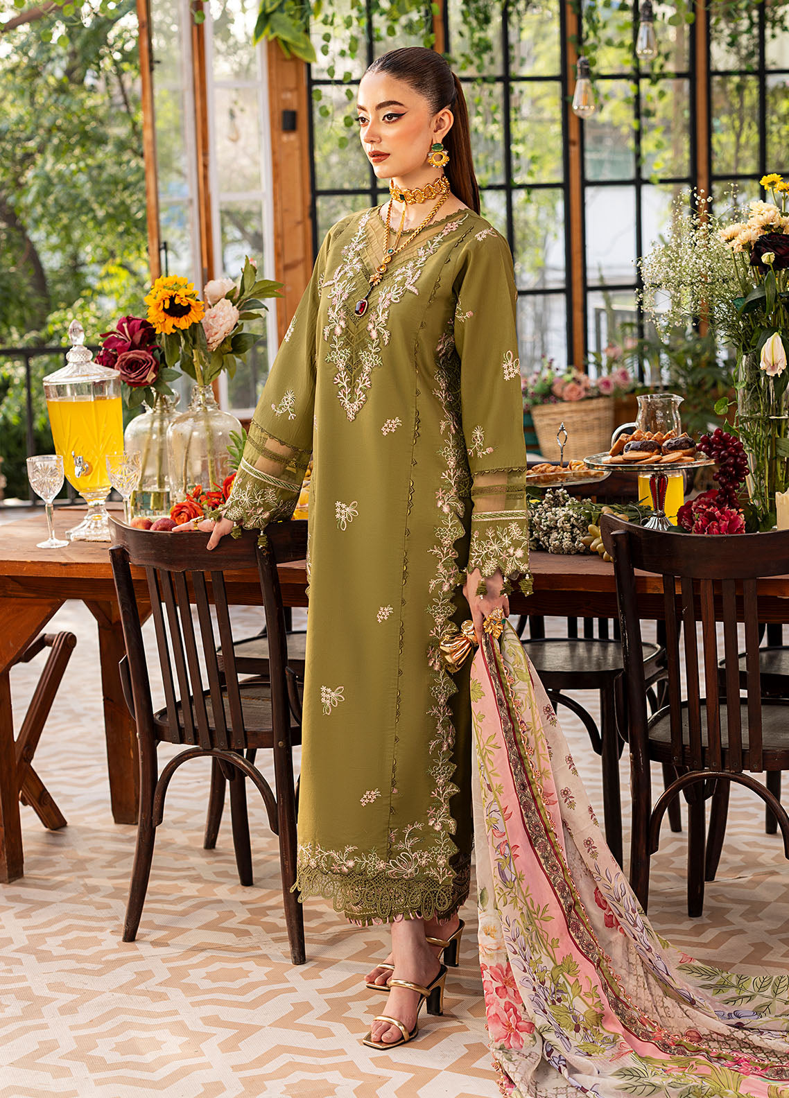 CT22002 Jardin - Roses De Feu | Unstitched Lawn | 3 Piece