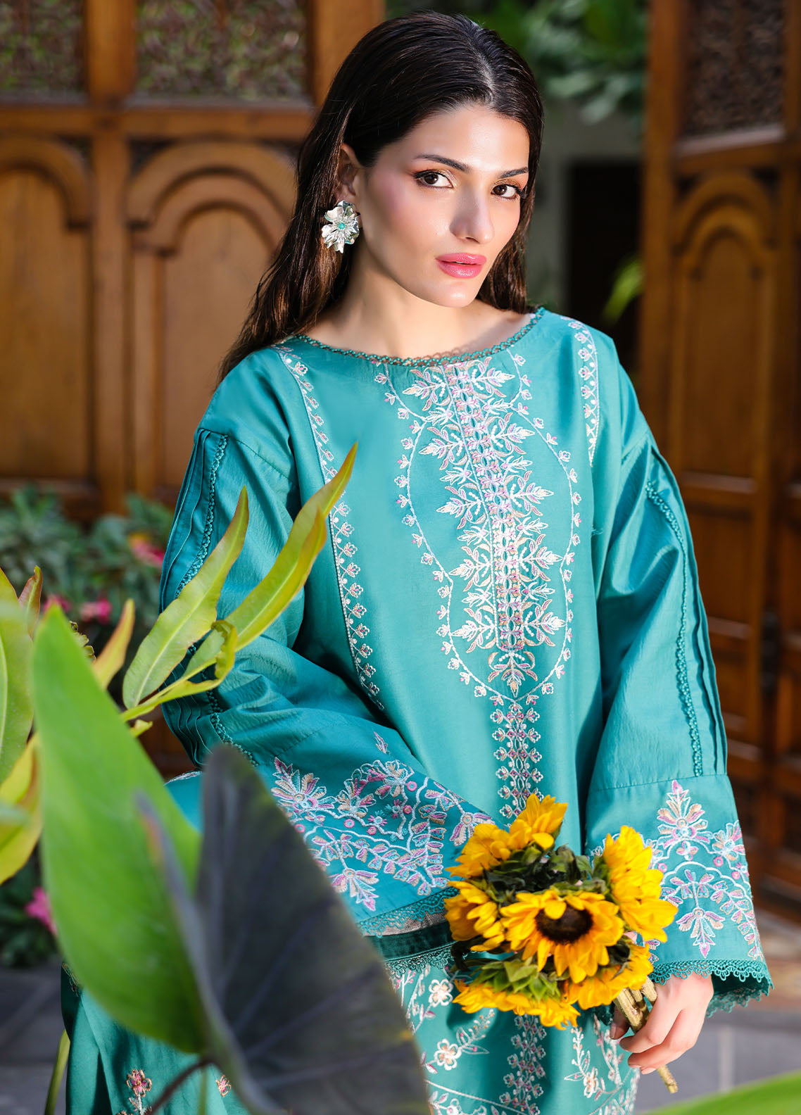 ME23009 Verdelia - Lovent | Ready to wear | 3 Piece