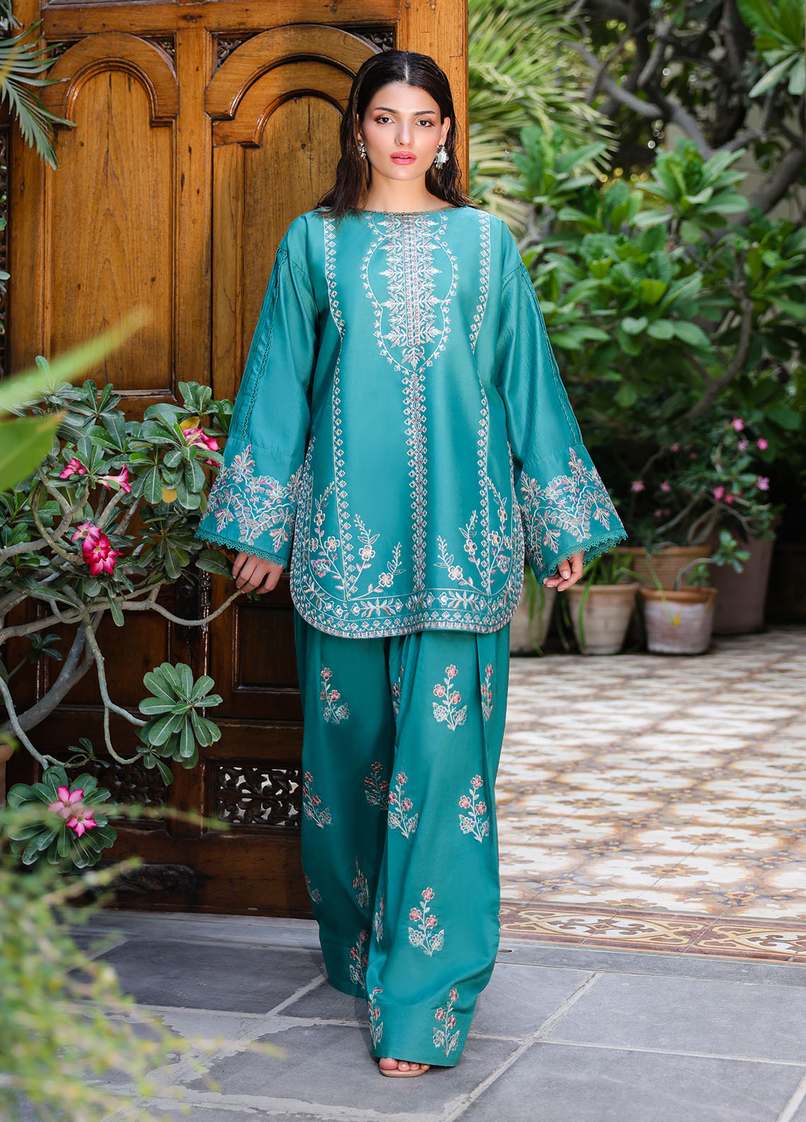 ME23009 Verdelia - Lovent | Ready to wear | 3 Piece