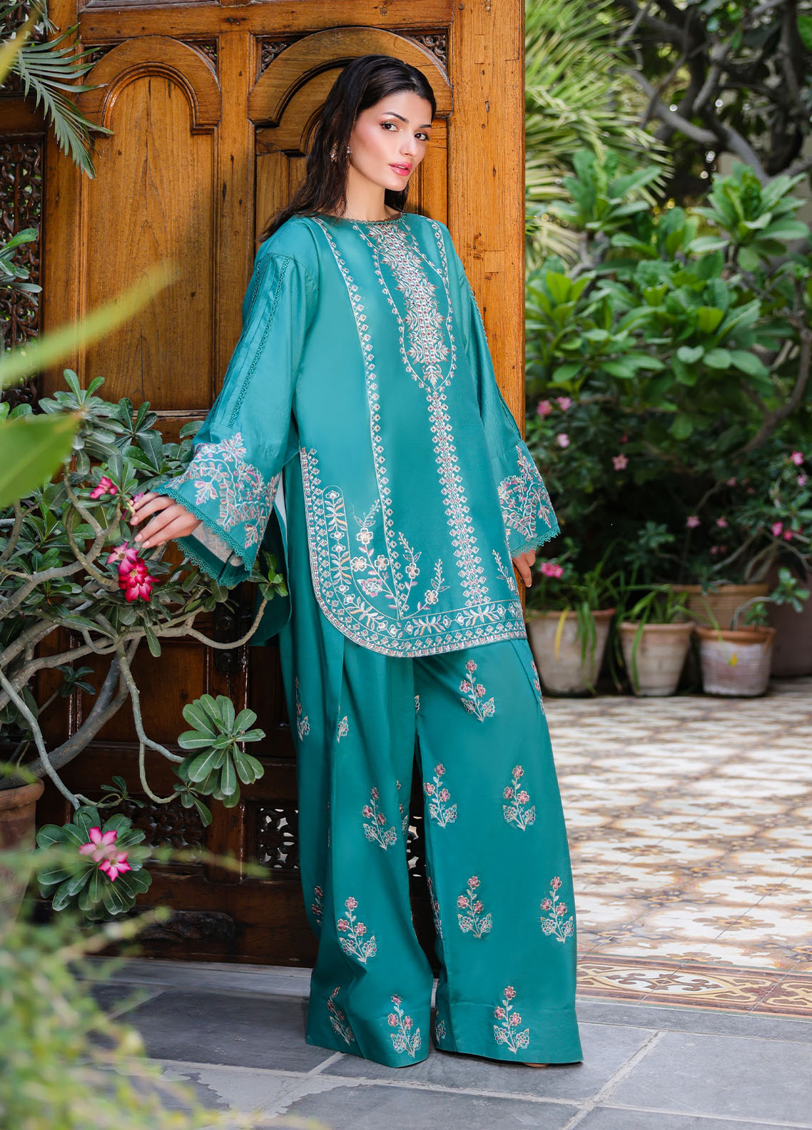 ME23009 Verdelia - Lovent | Ready to wear | 3 Piece