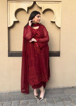 SAH-1011 Scarlet - Ella Formals