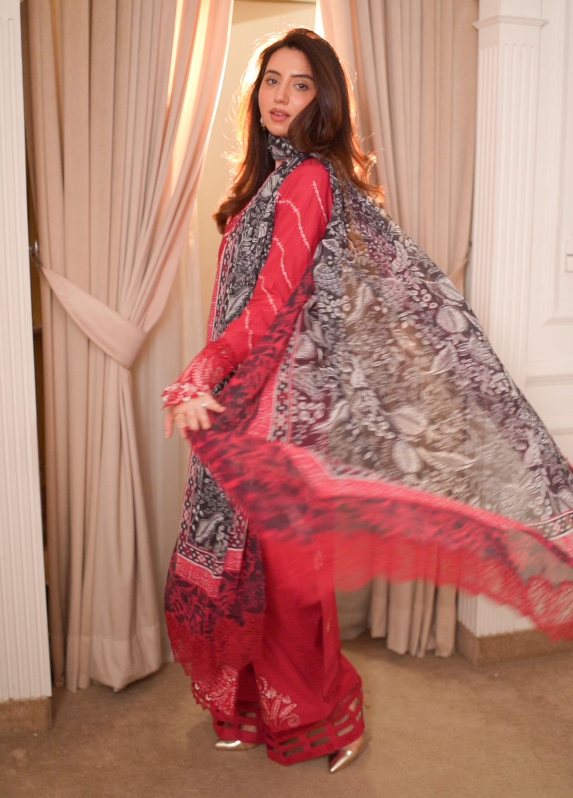 CT22003 Rosee - Roses De Feu | Unstitched Lawn | 3 Piece