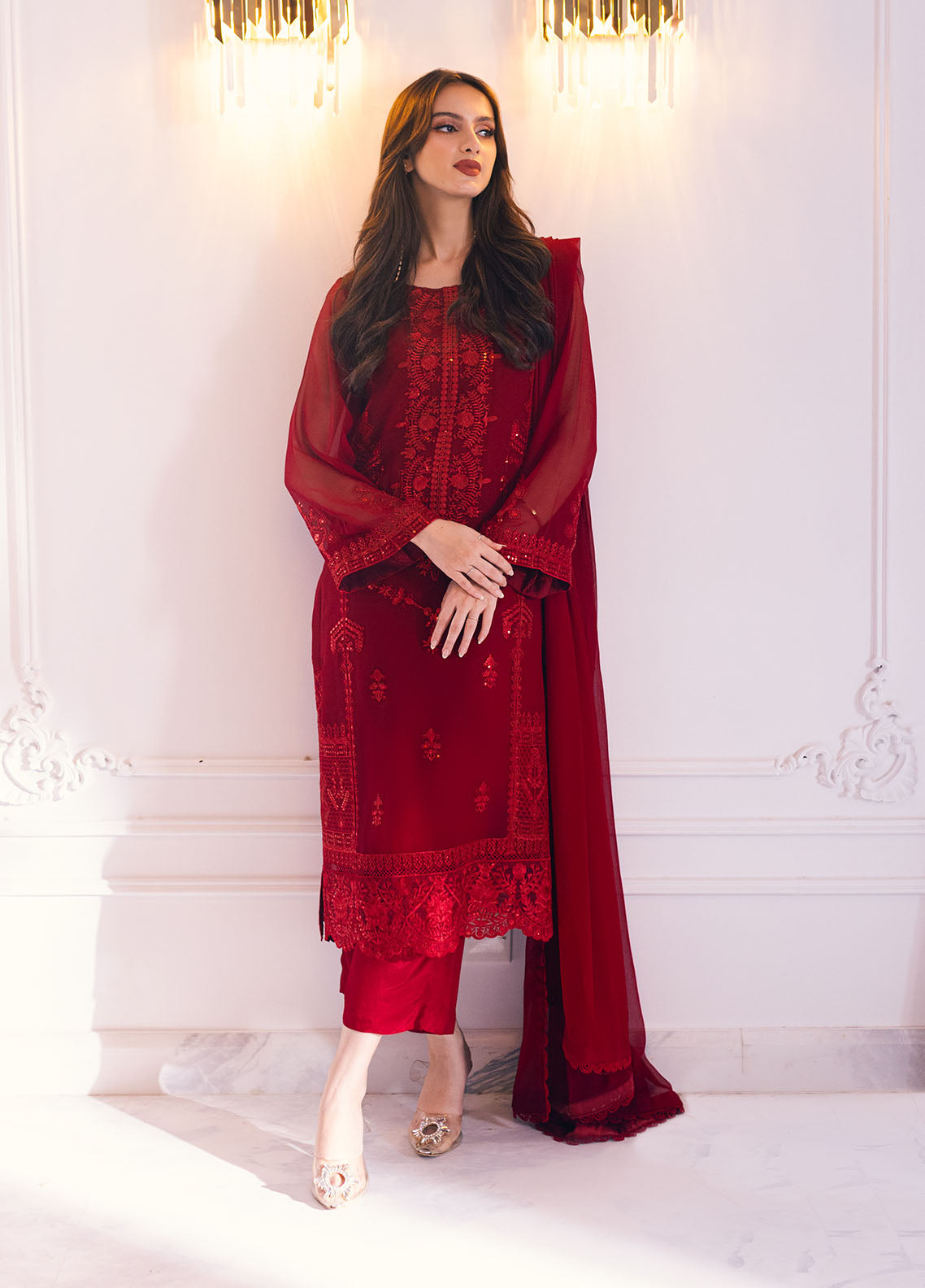 SAH-1011 Scarlet - Ella Formals
