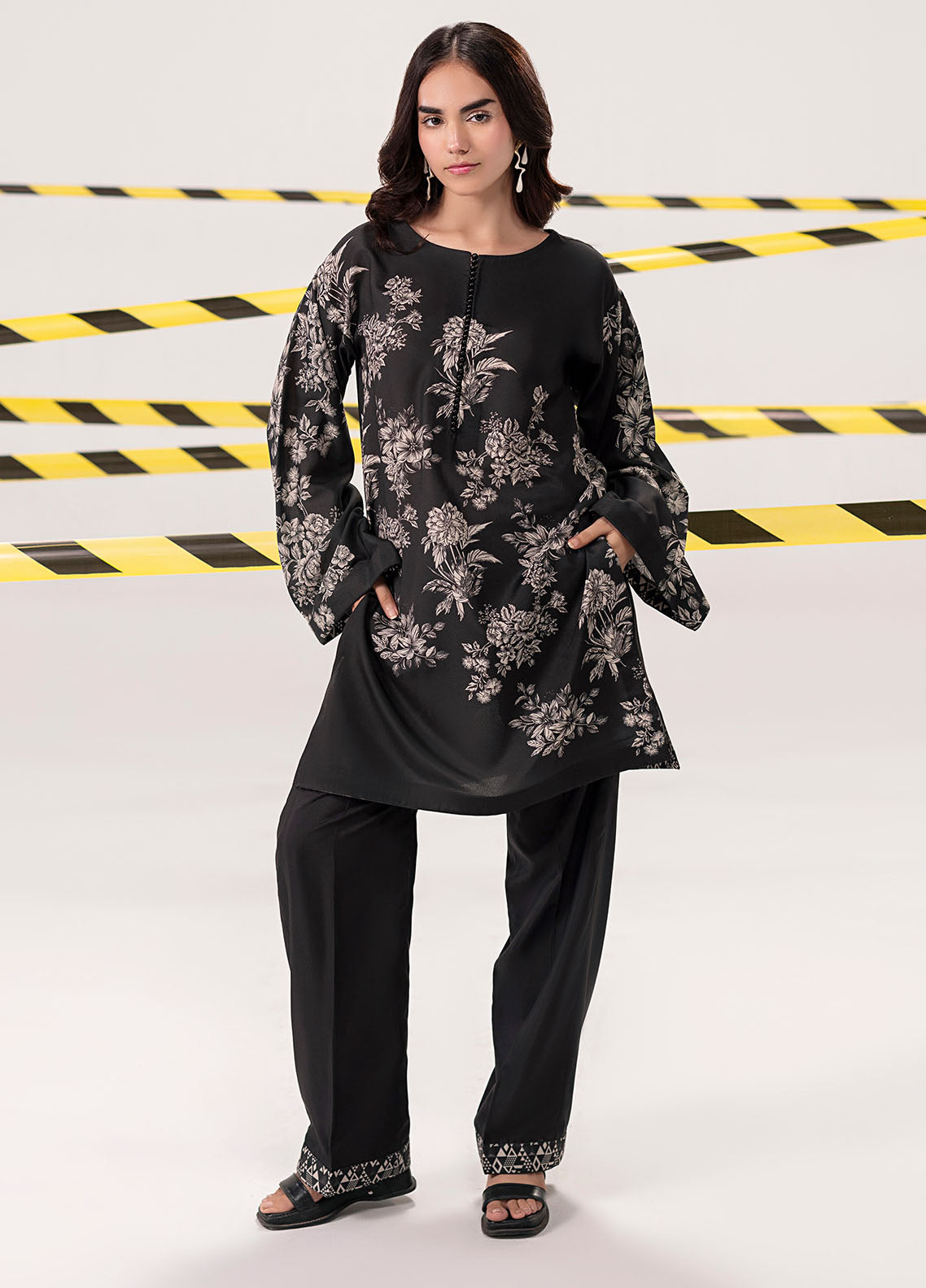 ME26001 Flex - Beyond RTW | 2 Piece Lawn