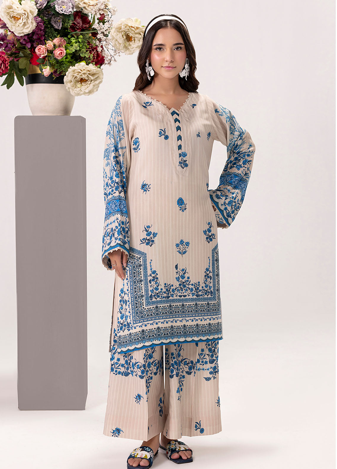 ME26004 Delulu - Beyond RTW | 2 Piece Lawn
