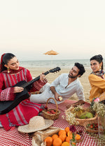 CT -20004 INA - Yaariyan
