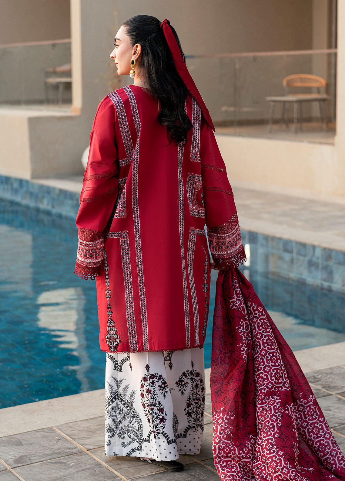 CT -20004 INA - Yaariyan